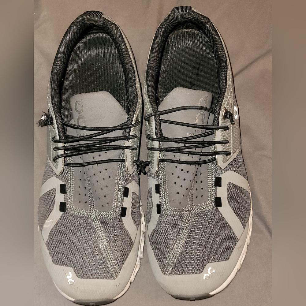 Womans On Cloud Size 9